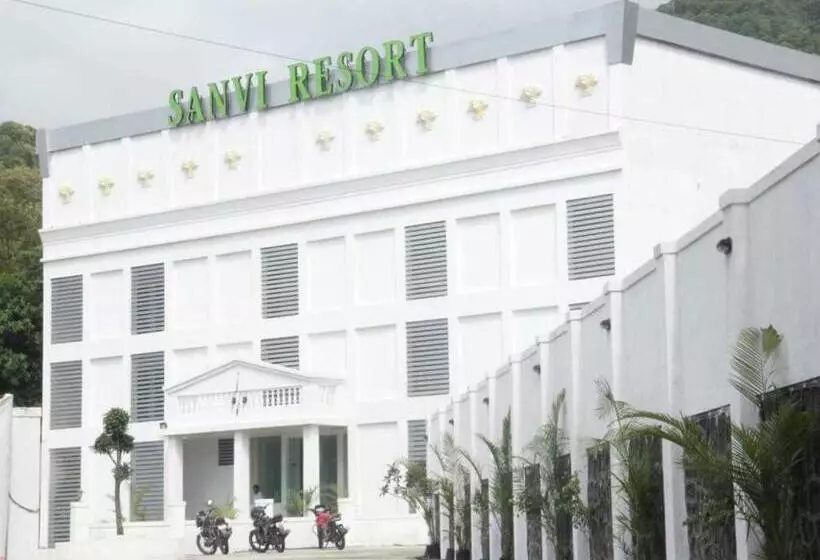 ホテル Flagship Sanvi Resort