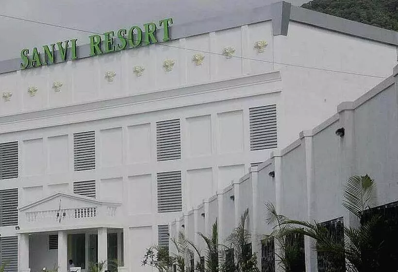 ホテル Flagship Sanvi Resort