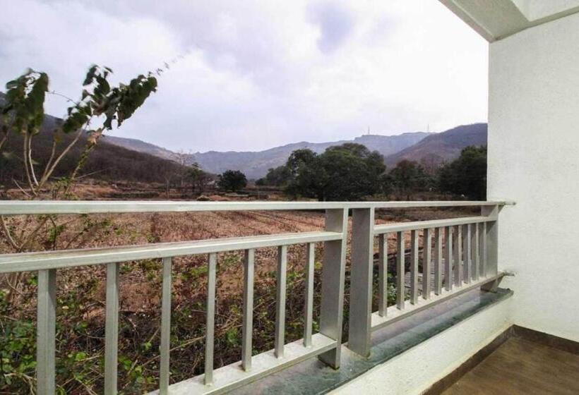 ホテル Flagship Sanvi Resort