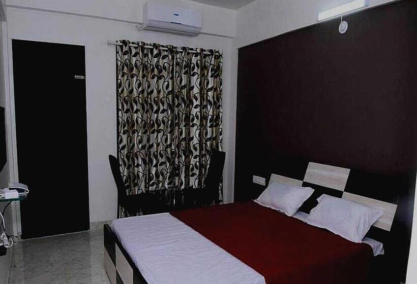 ホテル Flagship Sanvi Resort