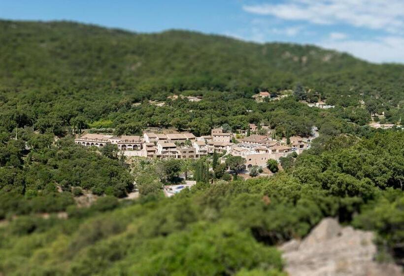 Отель Villages Clubs Du Soleil Le Reverdi