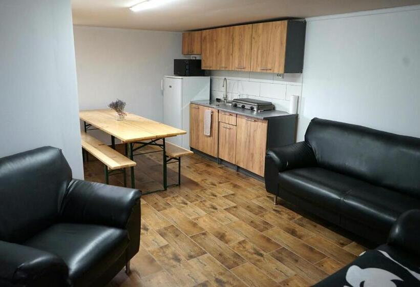 بنسيون Garden Vendégház