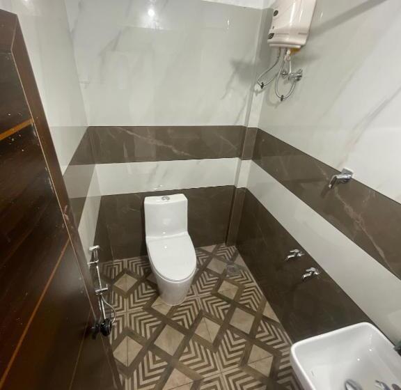 ペンション Oyo Home 80909 New Star Homes