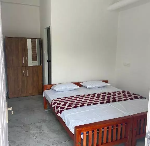 ペンション Oyo Home 80909 New Star Homes