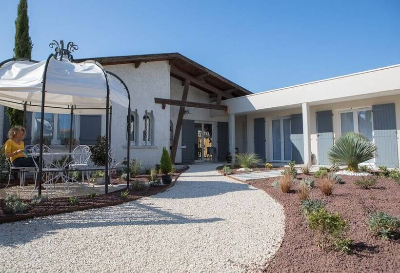 住宿加早餐 Villa Pierartlou