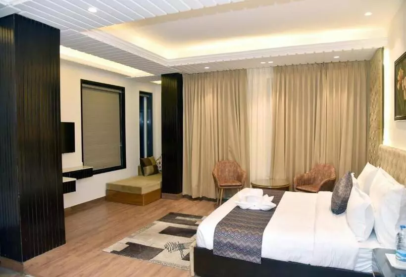 Hotelli Anantvilas Shimla Hills