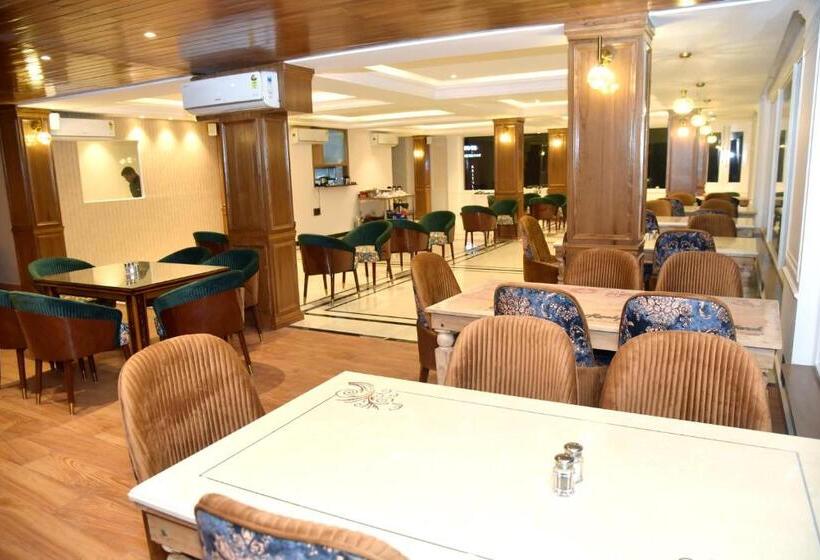 Hotel Anantvilas Shimla Hills