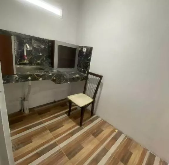 Hotelli Express O 92147 Nia Residence