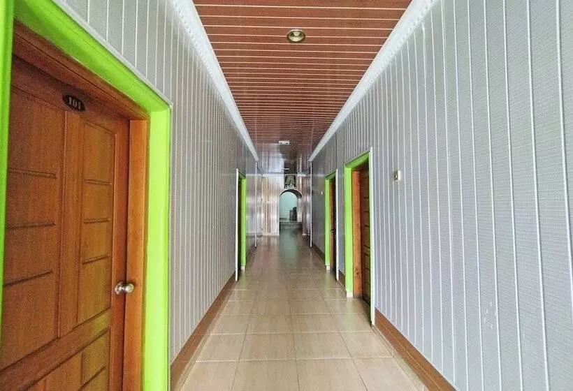 ホテル Oyo 92291  Cahaya Syariah