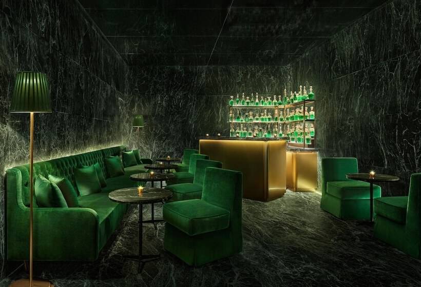 هتل The Rome Edition