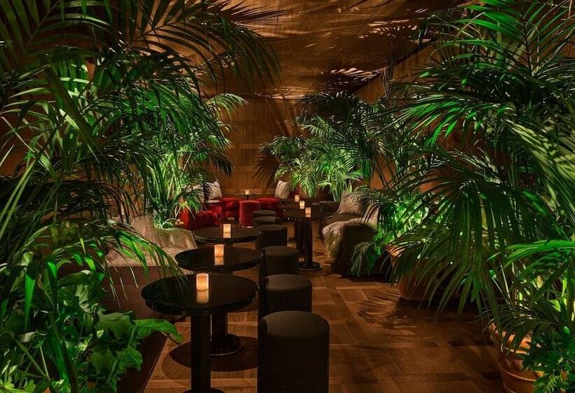 هتل The Rome Edition