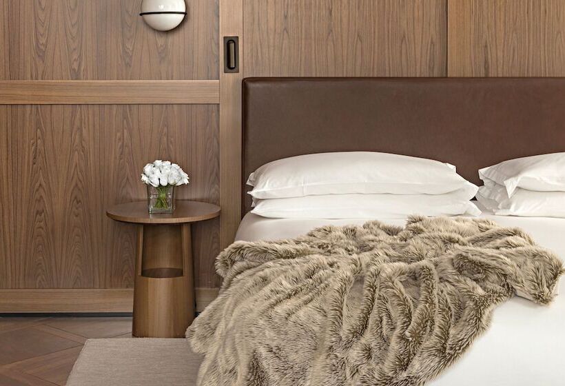 هتل The Rome Edition