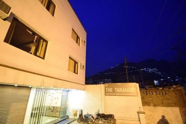 The Taranant Hotel By Grb