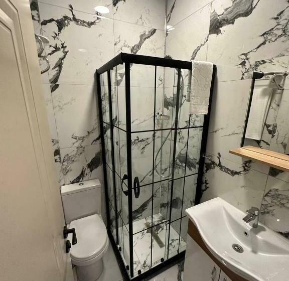 Albergue Akel Guest House