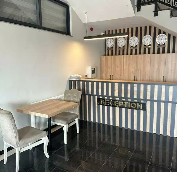 ユースホステル Akel Guest House