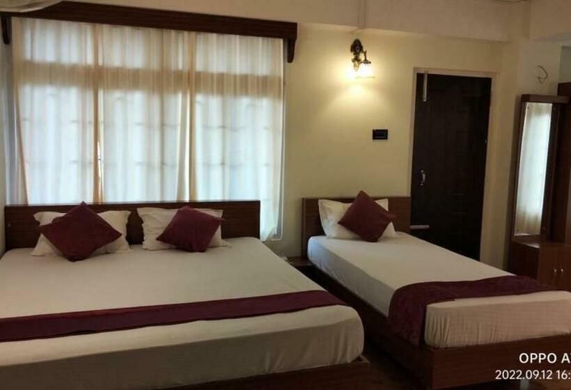 فندق Lily Guest House