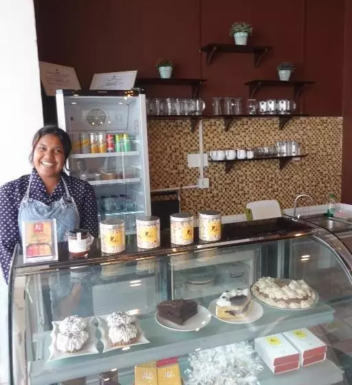 هتل Sunset Inn By Pro Ema