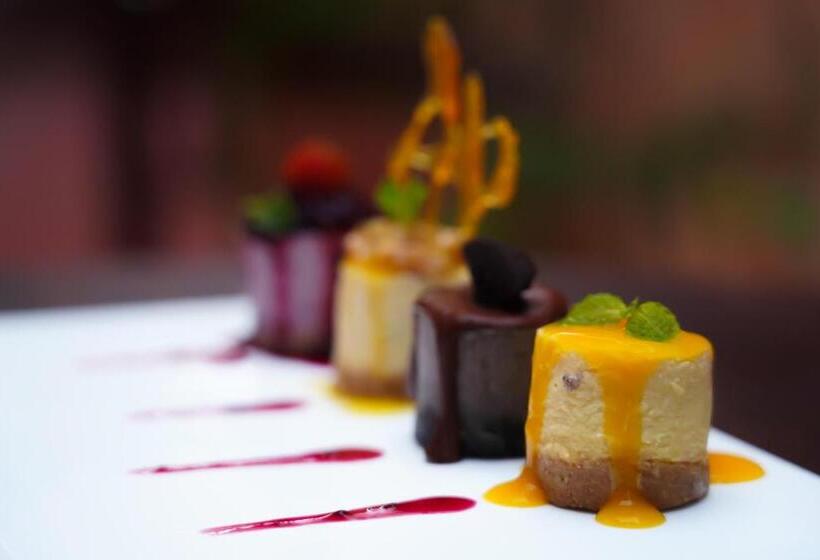 هتل Sunset Inn By Pro Ema