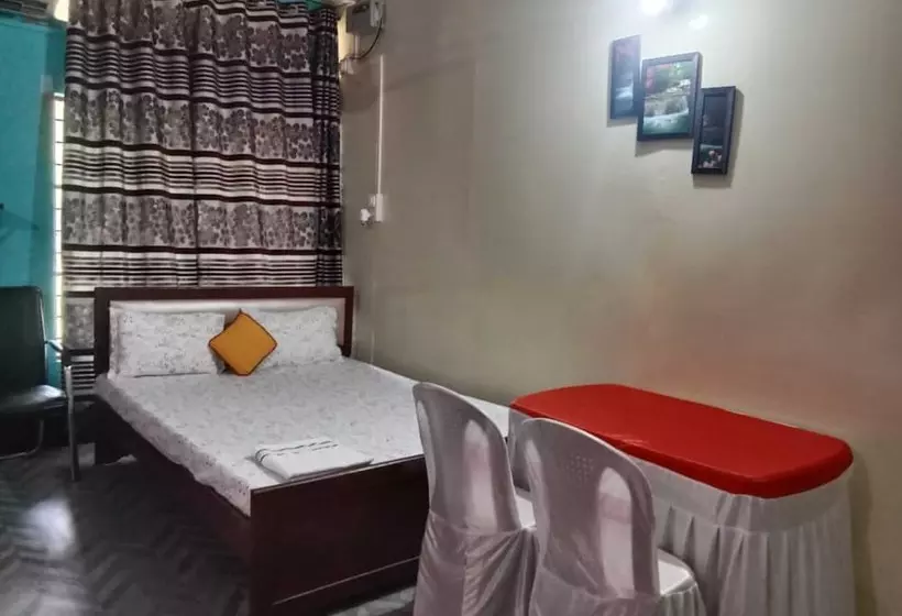 Majatalo Akshita Guest House By Grb