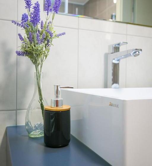 펜션 Barkóscinege Vendégház