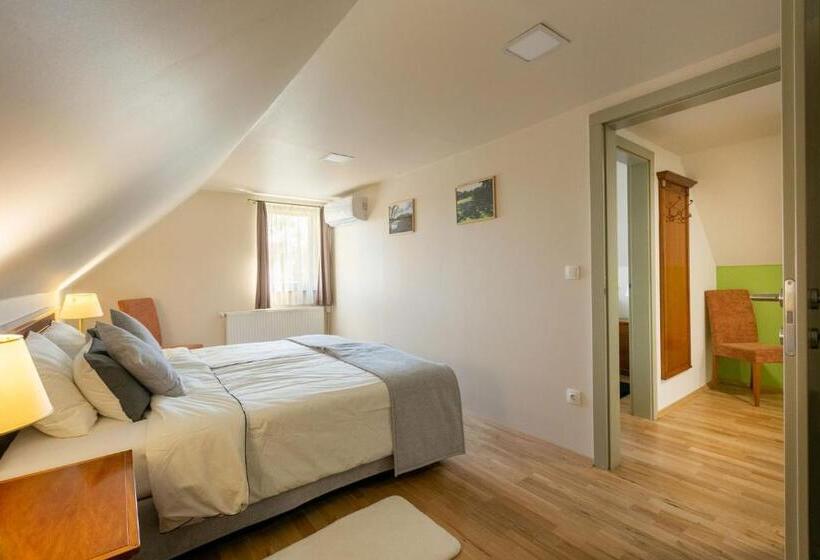 ペンション Barkóscinege Vendégház