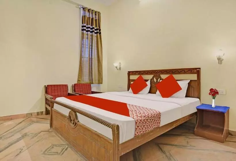 Flagship Hotel Kartikey Stays