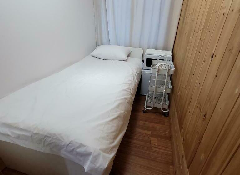 Hostel Jl In Chung Jeong