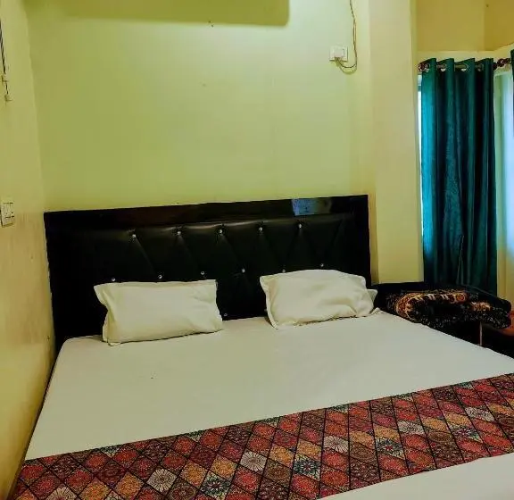 호텔 Av Priya Rajgir