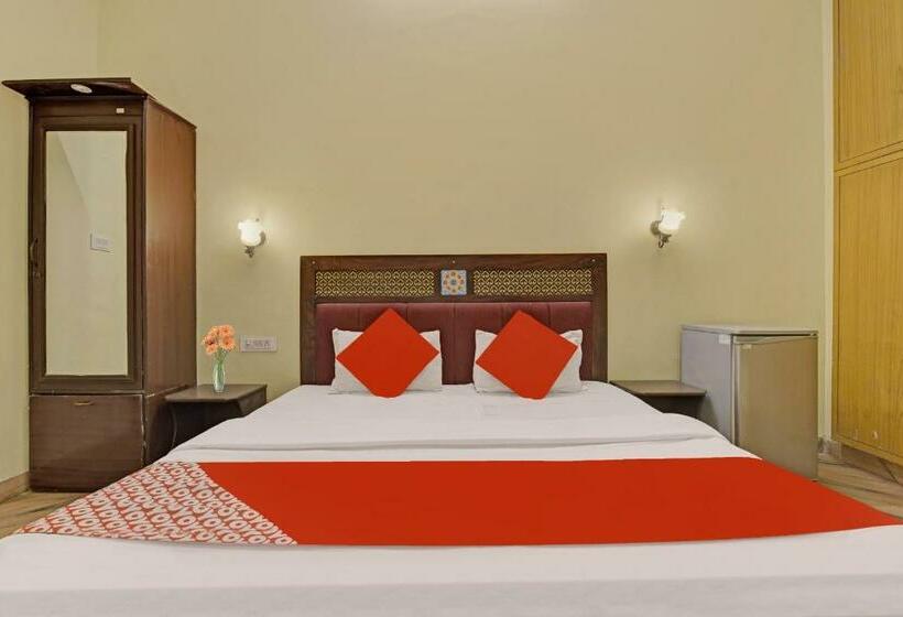 Flagship Hotel Kartikey Stays