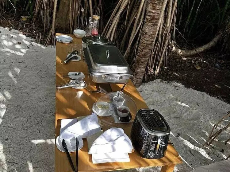 Island Luxury Dive Hotel   Fulhadhoo