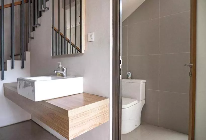 ペンション 3j Living