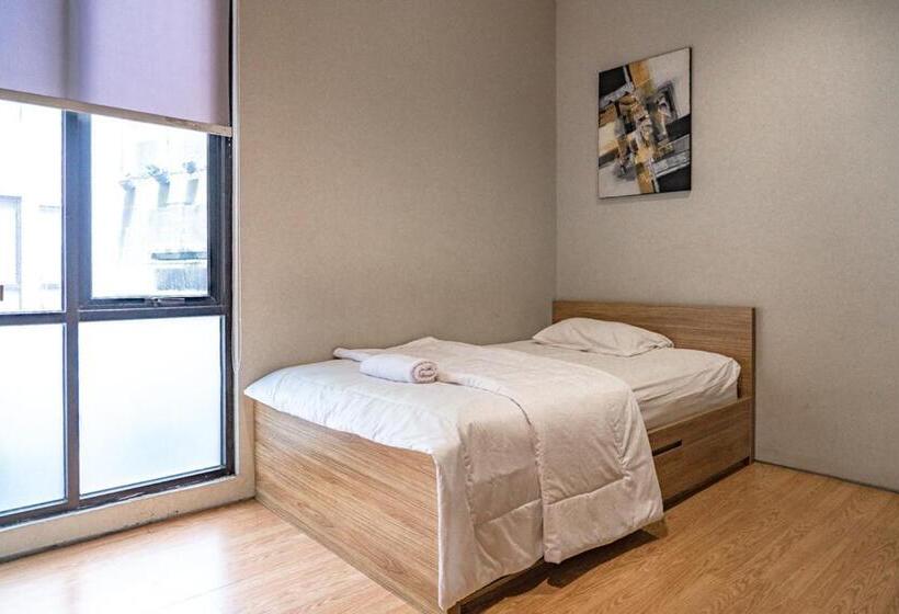 פנסיון 3j Living