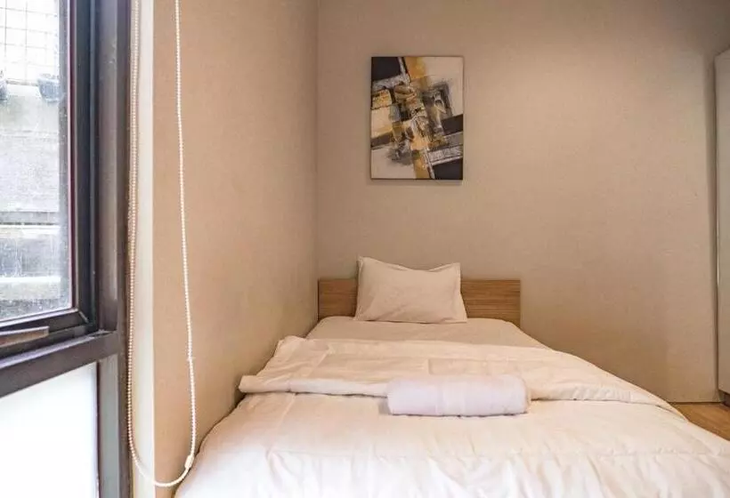 ペンション 3j Living