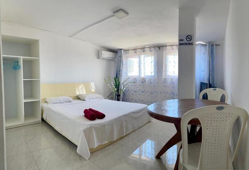 膳宿费 Sun & Shine Holiday Resort