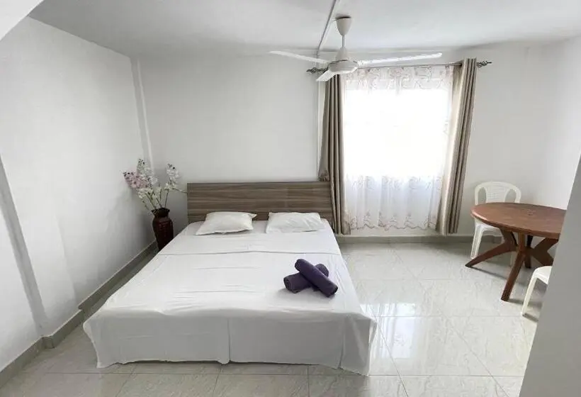 پانسیون Sun & Shine Holiday Resort