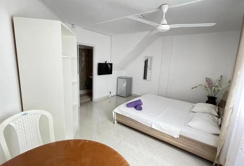 پانسیون Sun & Shine Holiday Resort