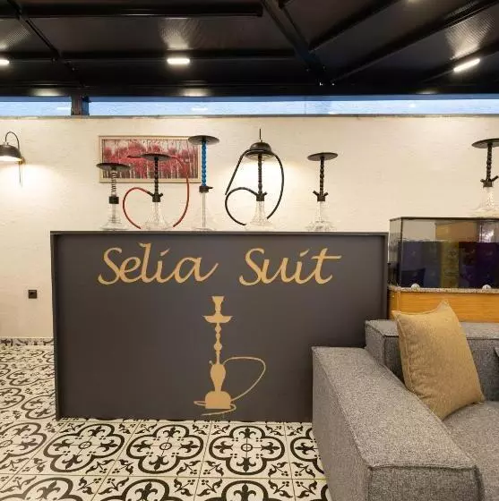 Selia Sui̇tes
