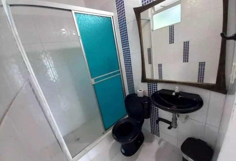 Retkeilymaja Sede Campestre Peña Negra