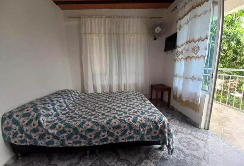 Retkeilymaja Sede Campestre Peña Negra