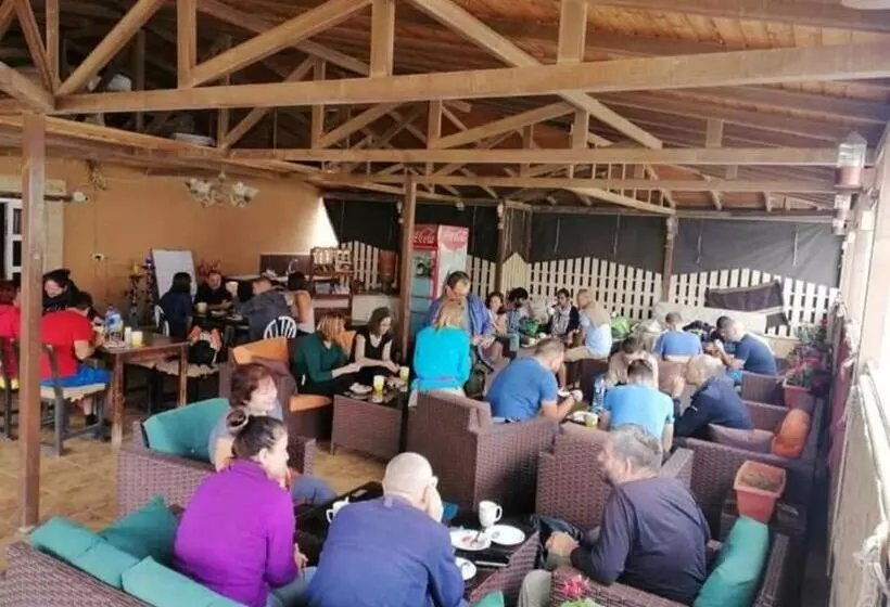 هاستل Student House