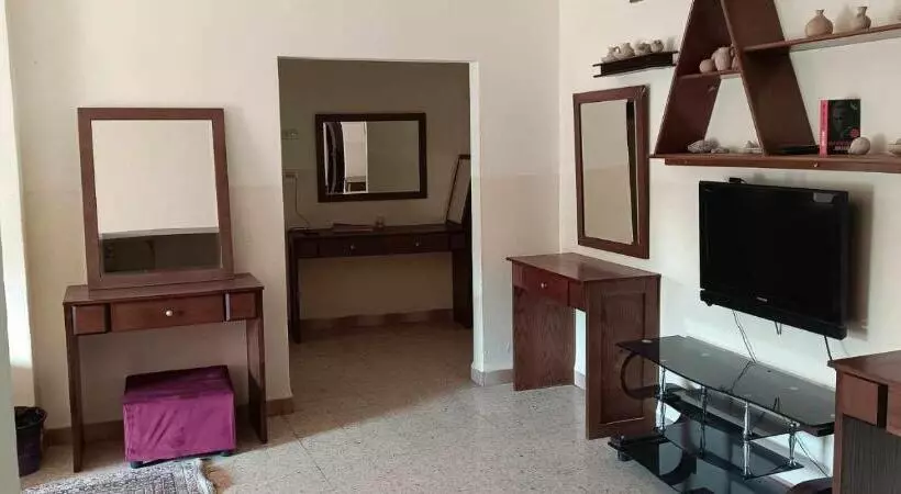 هاستل Student House