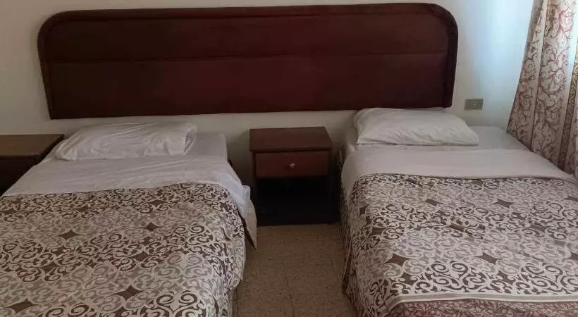 هاستل Student House