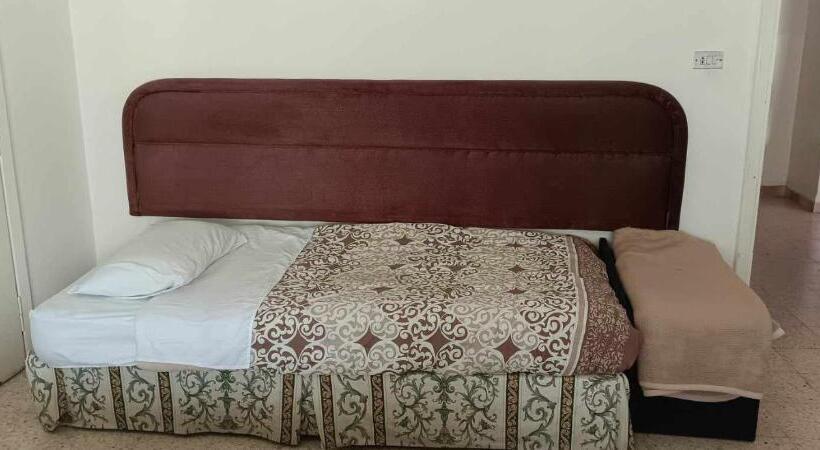 هاستل Student House