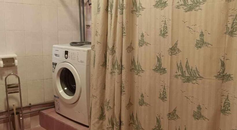 هاستل Student House