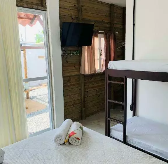 Retkeilymaja Suítes Cabanas Coral