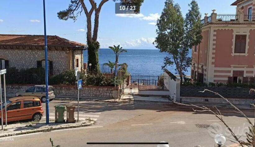 Ashur310 Residence Mondello