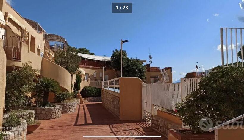 Ashur310 Residence Mondello