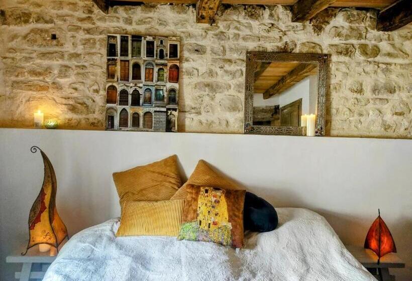 مبيت وإفطار Chateau D  Impasse