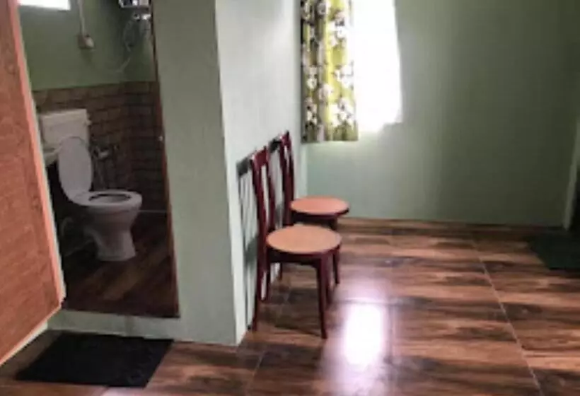 ベッドアンドブレックファースト Sara Grace Cottages Cherrapunji