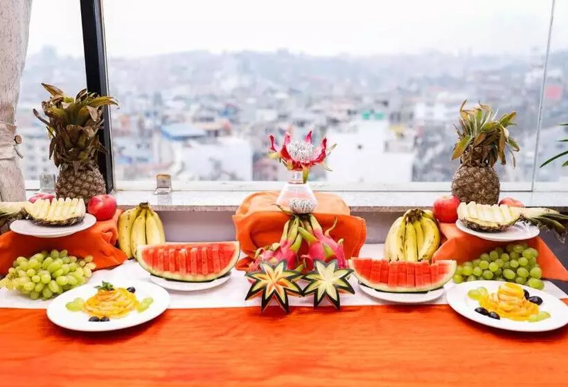 Apex Business Hotel   Airport